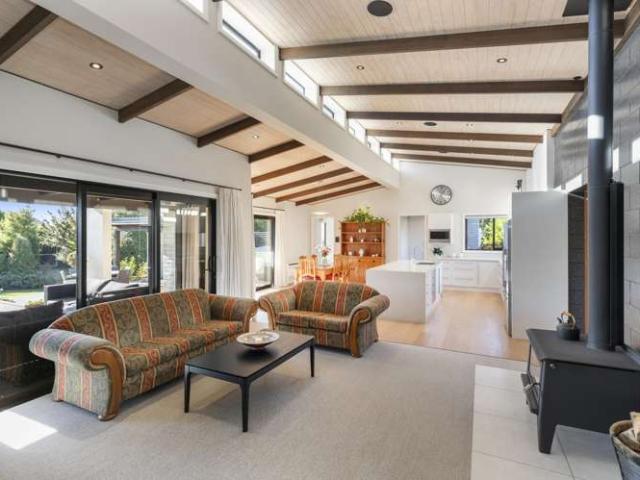 House for sale in Lincoln, Canterbury