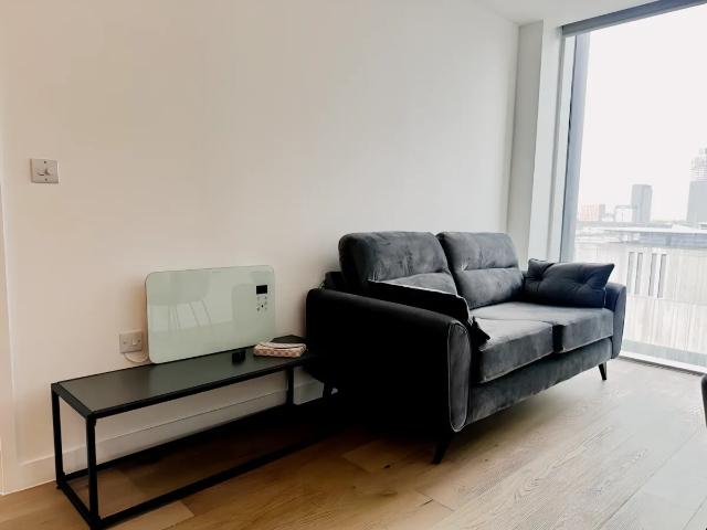 Apartment for rent in Petersfield, Manchester