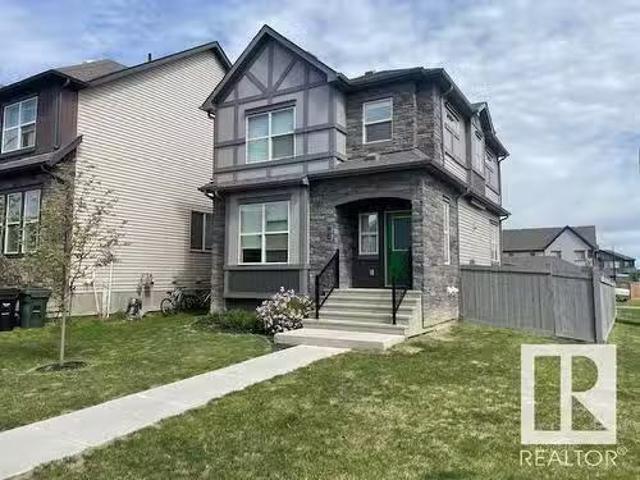 House for sale in Spruce Grove, Alberta