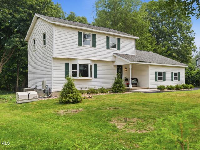 House for sale in Saratoga, New York