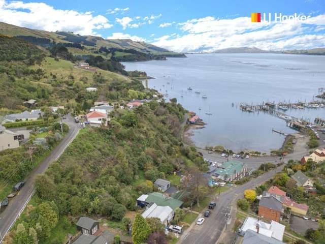Land for sale in Otakou