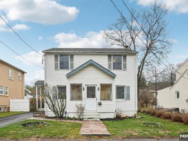 House for sale in Passaic, New Jersey
