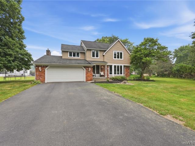 House for sale in Orchard Park, New York