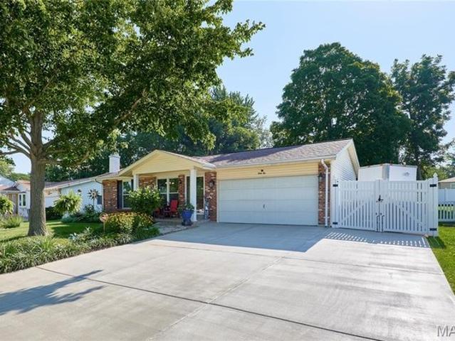 House for sale in Saint Peters, Missouri