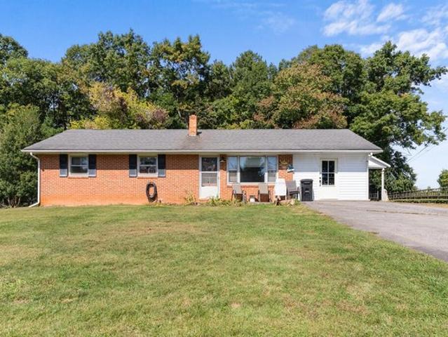 House for sale in Hillsville, Carroll County