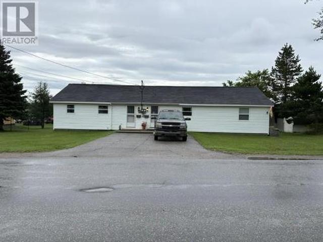 House for sale in Stephenville, Newfoundland And Labrador
