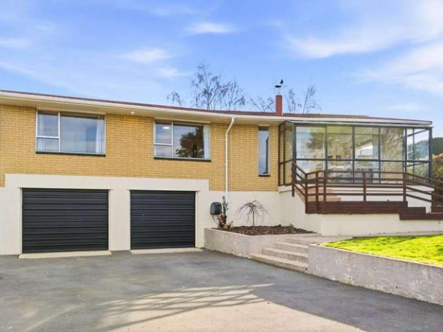 House for sale in Otakou