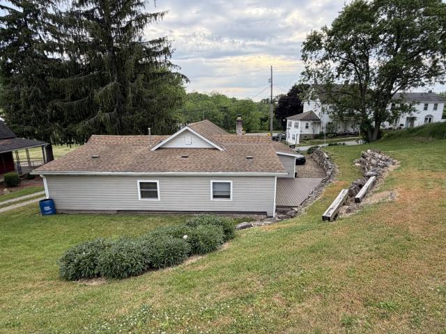 House for sale in Curllsville, Pennsylvania