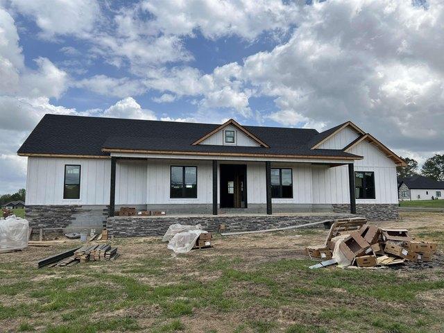 House for sale in Ark