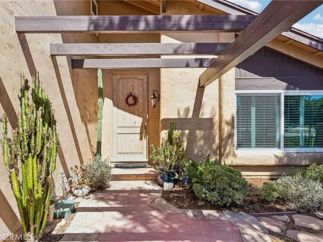 House for sale in Oak Park, California