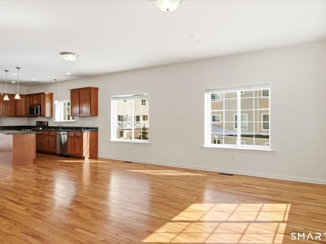 Condo for sale in South Windsor, Connecticut