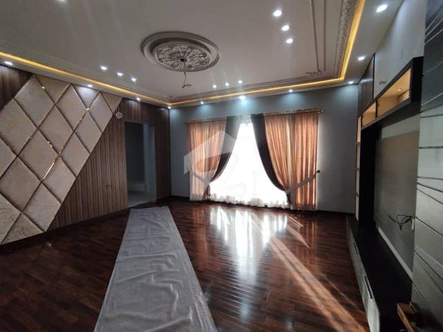 House for sale in Faisalabad, Islamabad Capital Territory