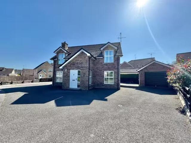 House for sale in Moneygold, Connacht
