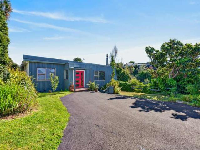 House for sale in Bluff Hill, Napier