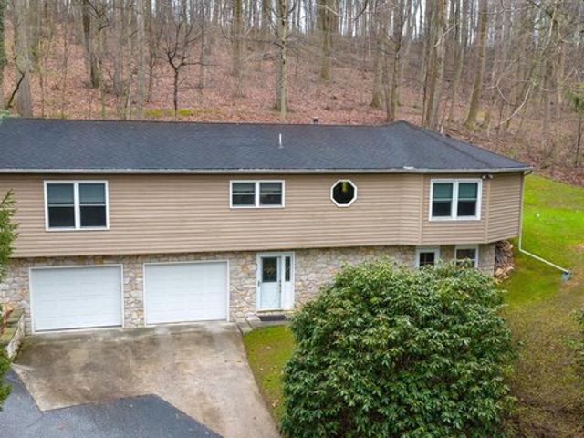 House for sale in Willow Street, Pennsylvania
