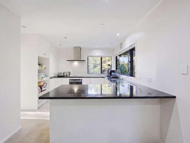House for sale in Howick, Oroua County