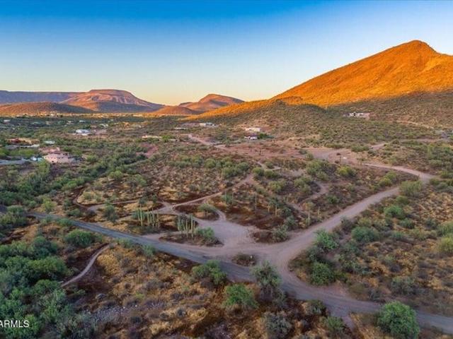 Land for sale in New River, Arizona