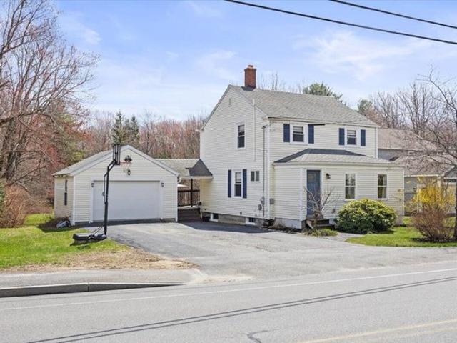 House for sale in Gorham, Maine