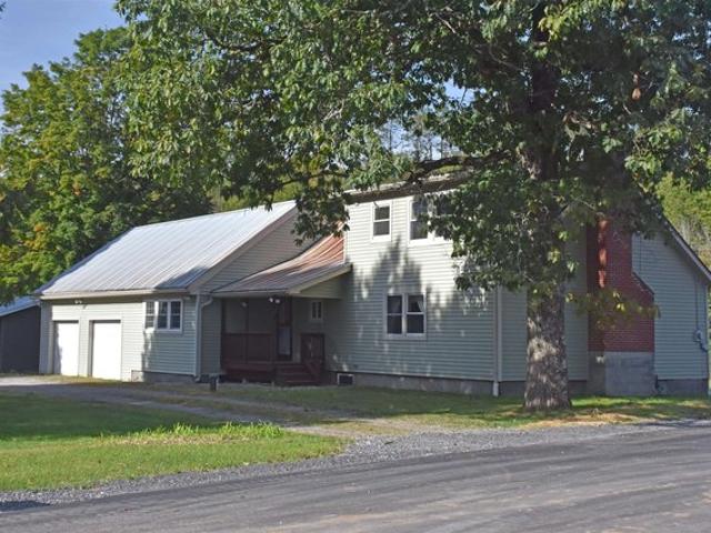 House for sale in Marshfield, Washington County