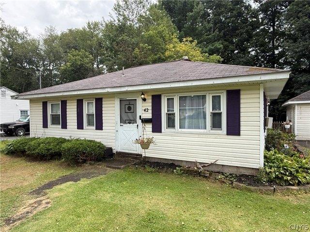 House for sale in Oneida, New York