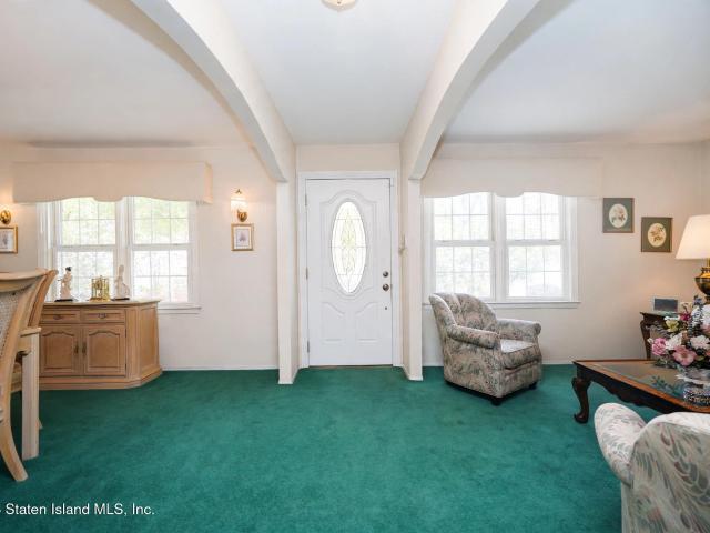 House for sale in Staten Island, New York
