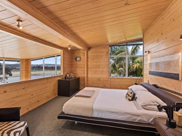 House for sale in Whangaparaoa