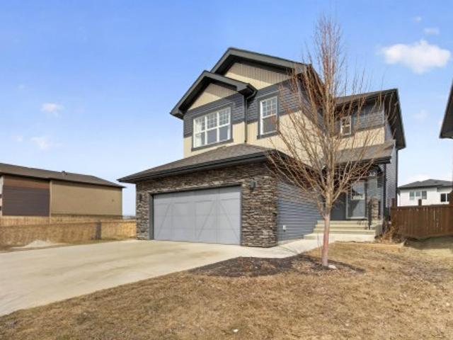 House for sale in Spruce Grove, Alberta