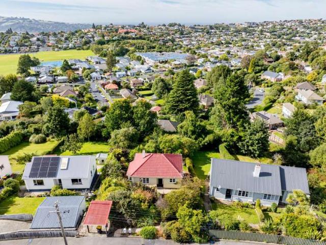 House for sale in Otakou