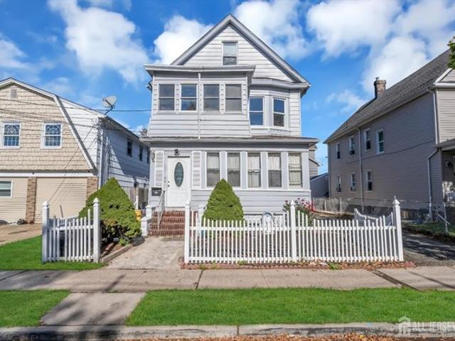 House for sale in Carteret, New Jersey