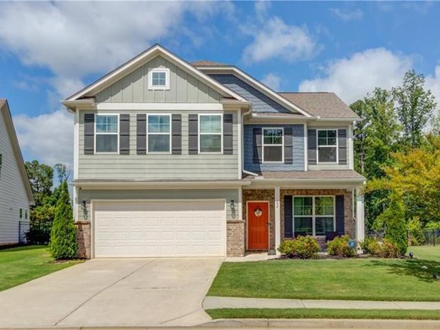 House for sale in Hoschton, Georgia