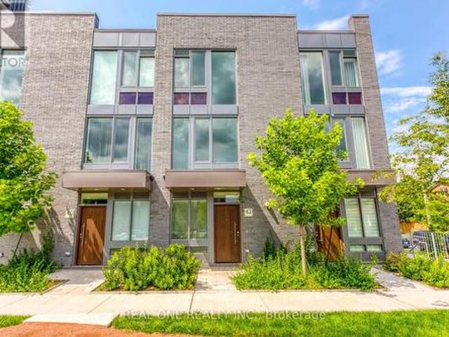 Townhouse for rent in Woburn, Ontario
