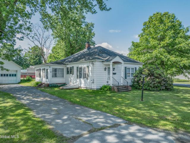 House for sale in Buskirk, New York