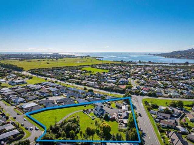 Land for sale in Chaslands, Canterbury