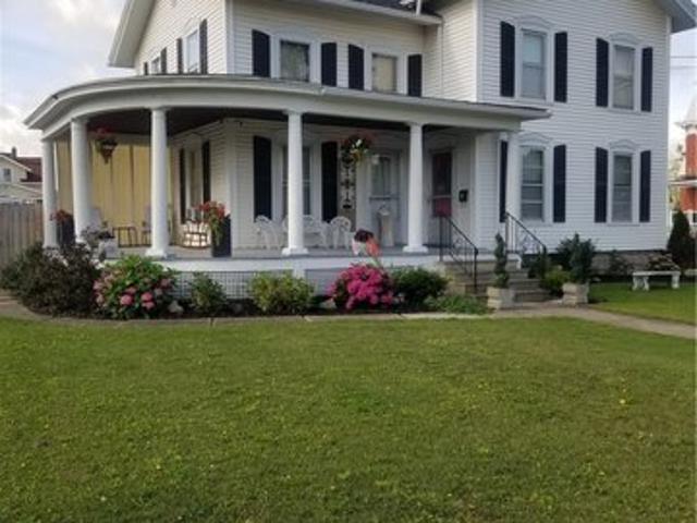 House for sale in Niagara, New York