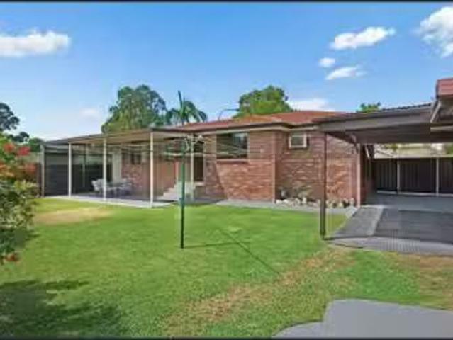 House for rent in Acacia Gardens