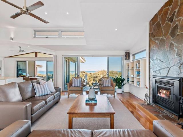 House for rent in Somers, Melbourne