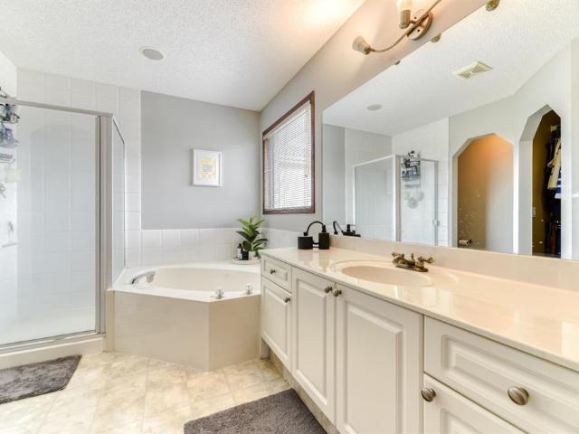Apartment for rent in Northwest, Alberta
