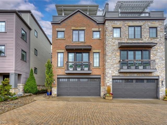 Condo for sale in Chagrin Falls, Ohio