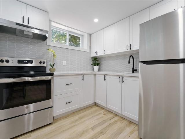 Apartment for rent in Ancaster, Ontario