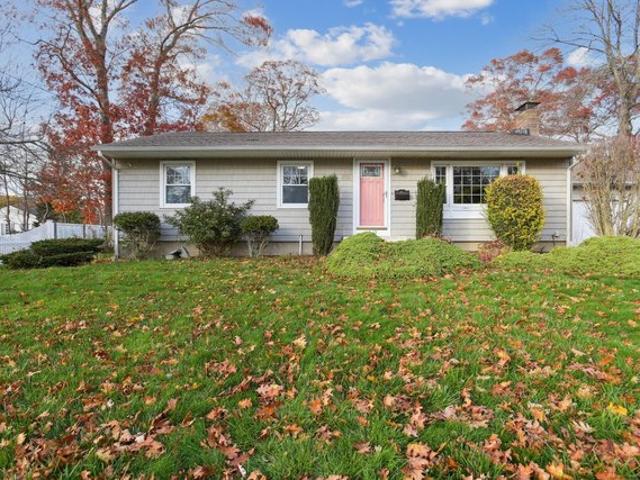 House for sale in Groton, Connecticut