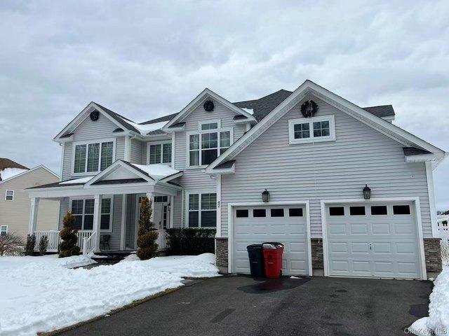 House for sale in Centereach, New York