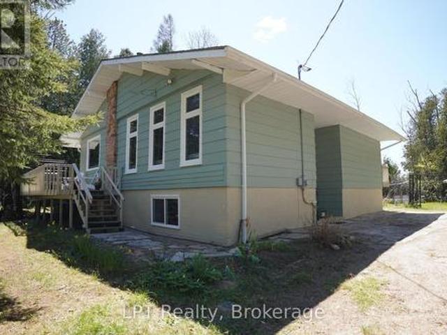 House for sale in Ontario