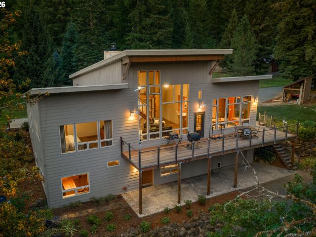 House for sale in Carson, Skamania County