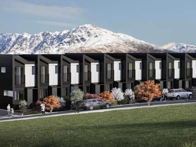 Townhouse for sale in Otakou