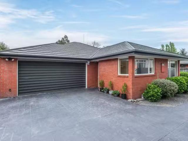 House for sale in Heathcote, Canterbury