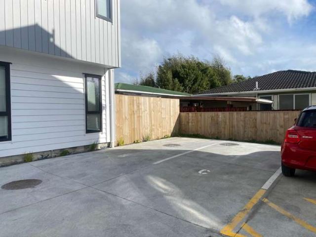 Townhouse for rent in Manurewa