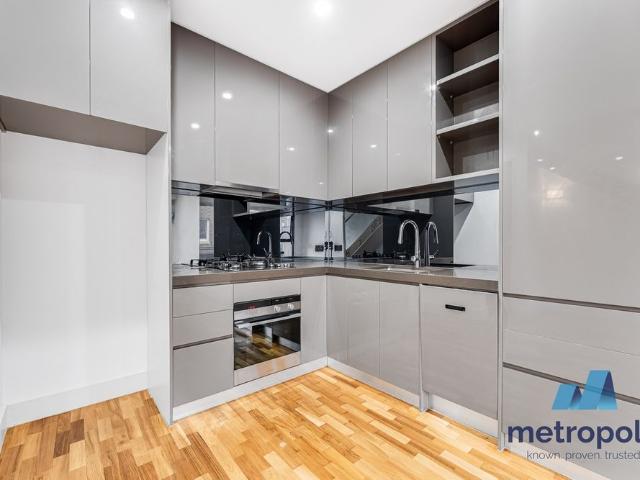 Townhouse for rent in Camerons Creek, Victoria