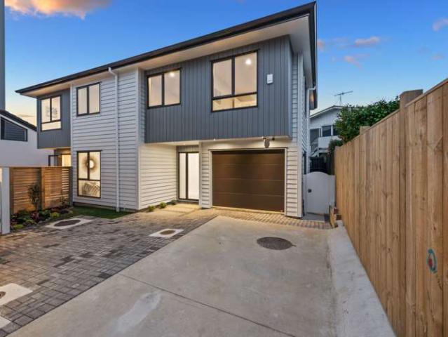 House for sale in Howick