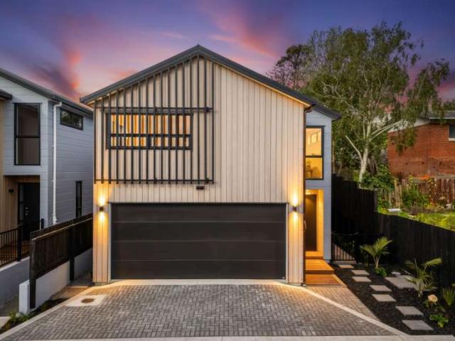 House for sale in Milford, Devonport-Takapuna