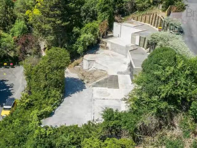 House for sale in Chaslands, Canterbury